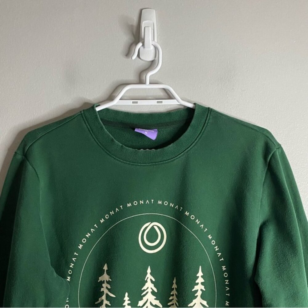 Monat Women's Green Graphic Print Crewneck Sweatshirt - Picture 2 of 9